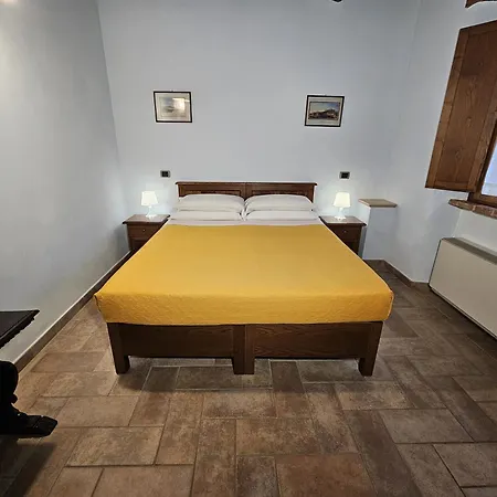 La Fonte Di Montebuono Ferienhaus *