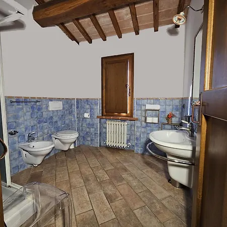 度假居 La Fonte Di Montebuono